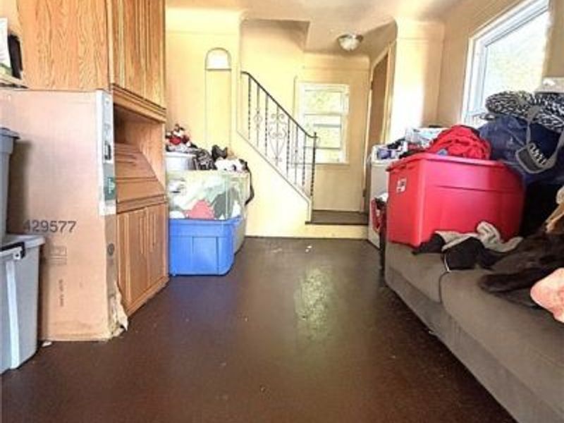 17604 Walden Avenue, Cleveland, OH 44128 Photo 9