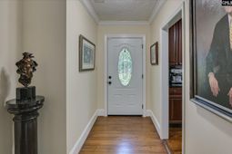 215 Barnard Avenue Se photo 4