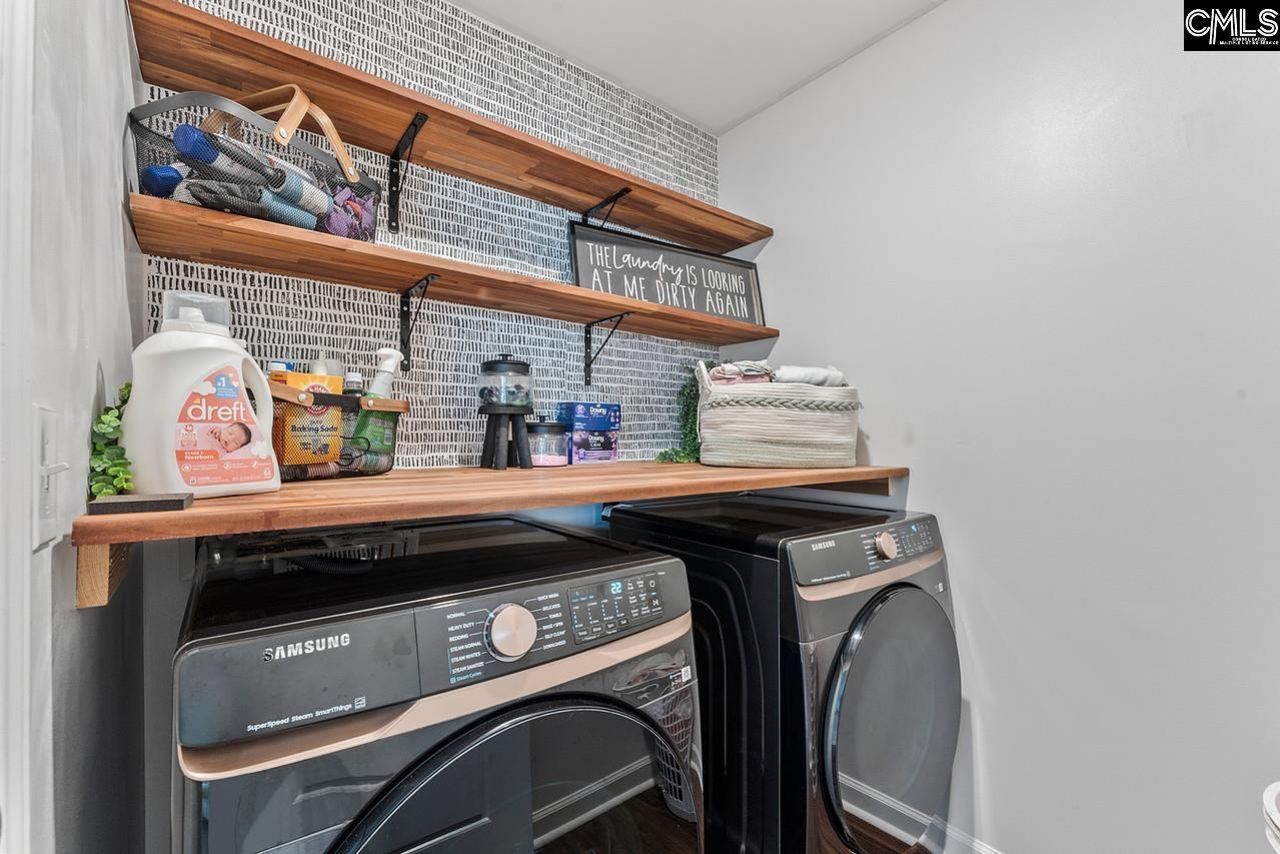 823 Queenshire Lane Photo 14