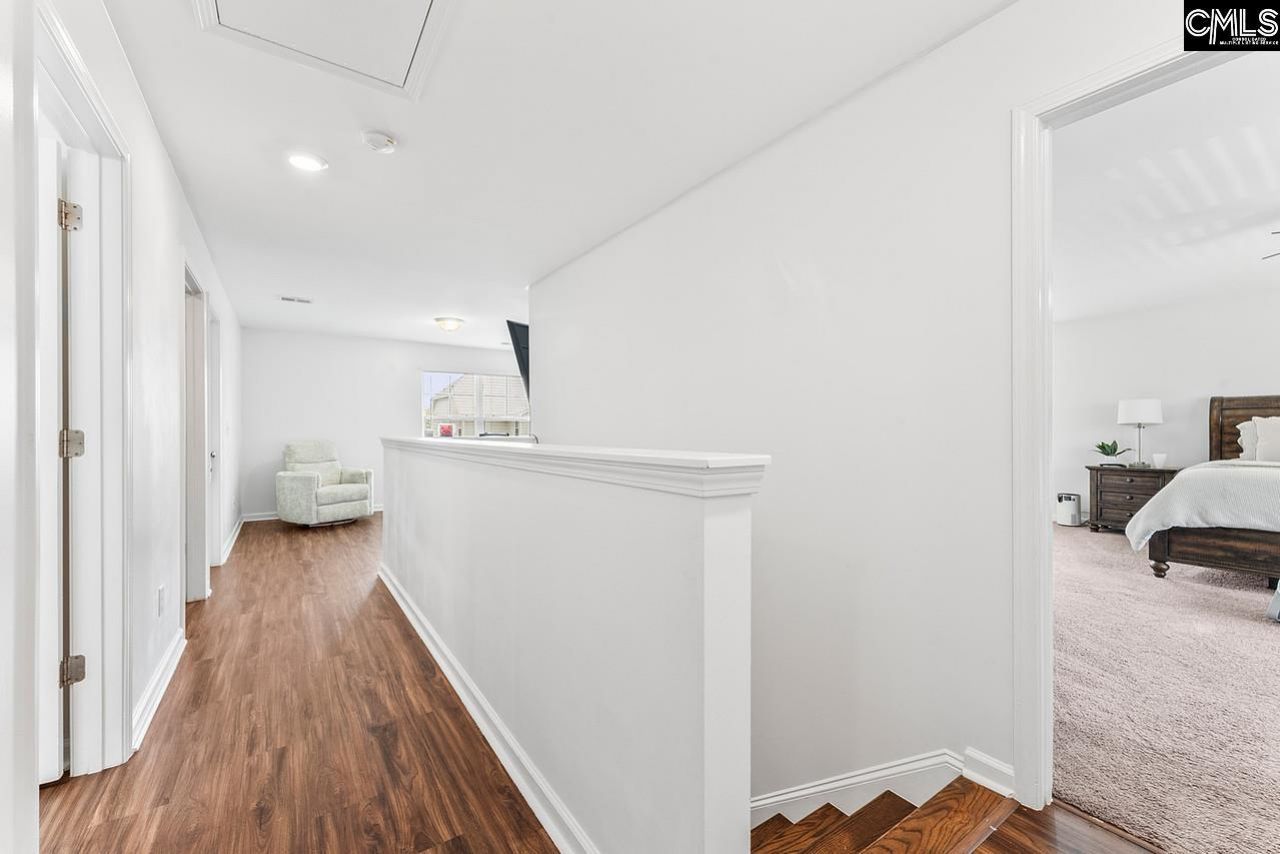 823 Queenshire Lane Photo 18