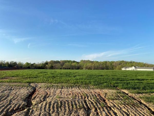 500 E Veterans Dr, Cookeville, TN 38501