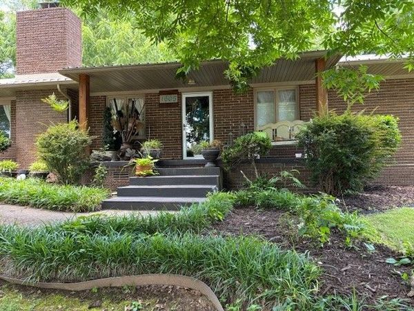 1605 Brentwood Drive, Harrison, AR 72601