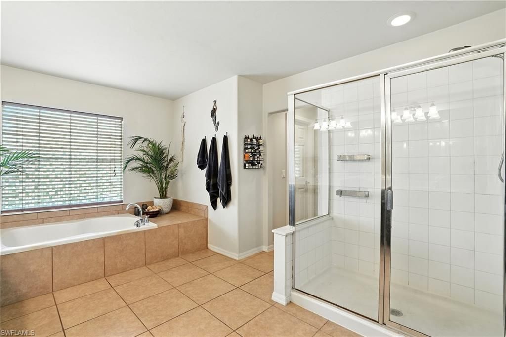 3268 Aralia Ct E, Alva, FL 33920 Photo