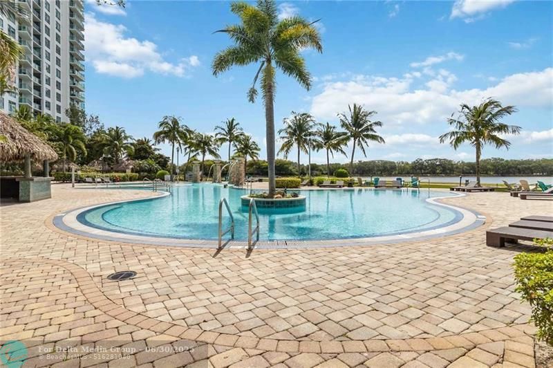 2641 N Flamingo Road, Unit 406N, Sunrise, FL 33323 Photo