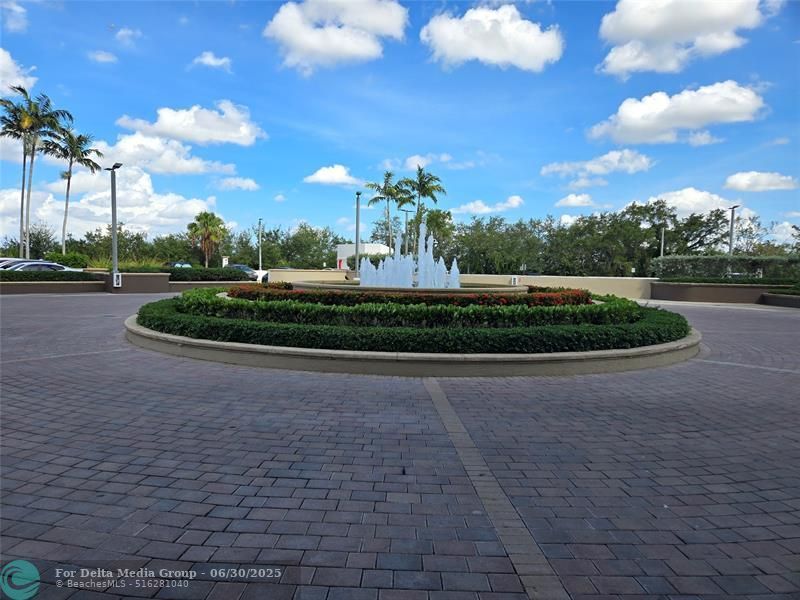 2641 N Flamingo Road, Unit 406N, Sunrise, FL 33323 Photo