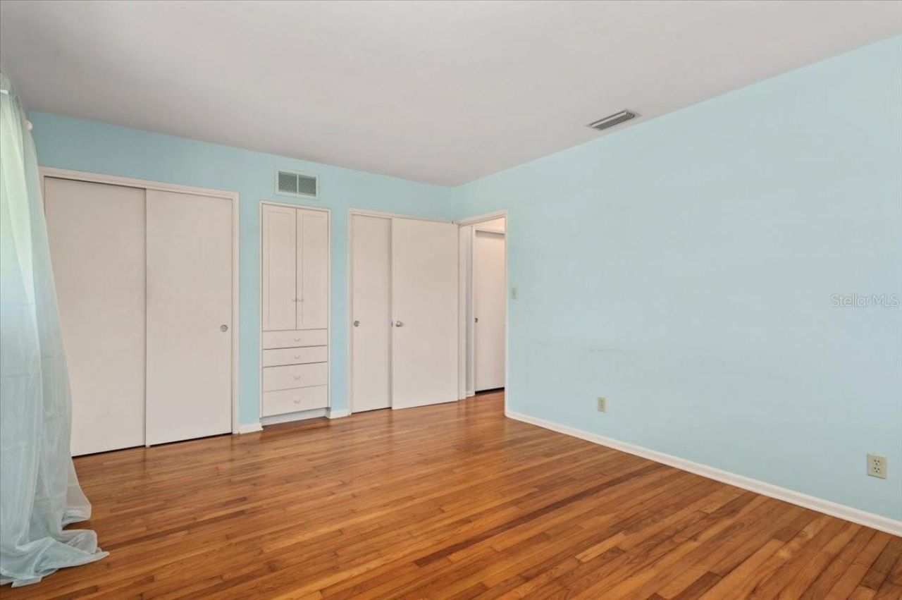 1541 Flower Drive, Sarasota, FL 34239 Photo