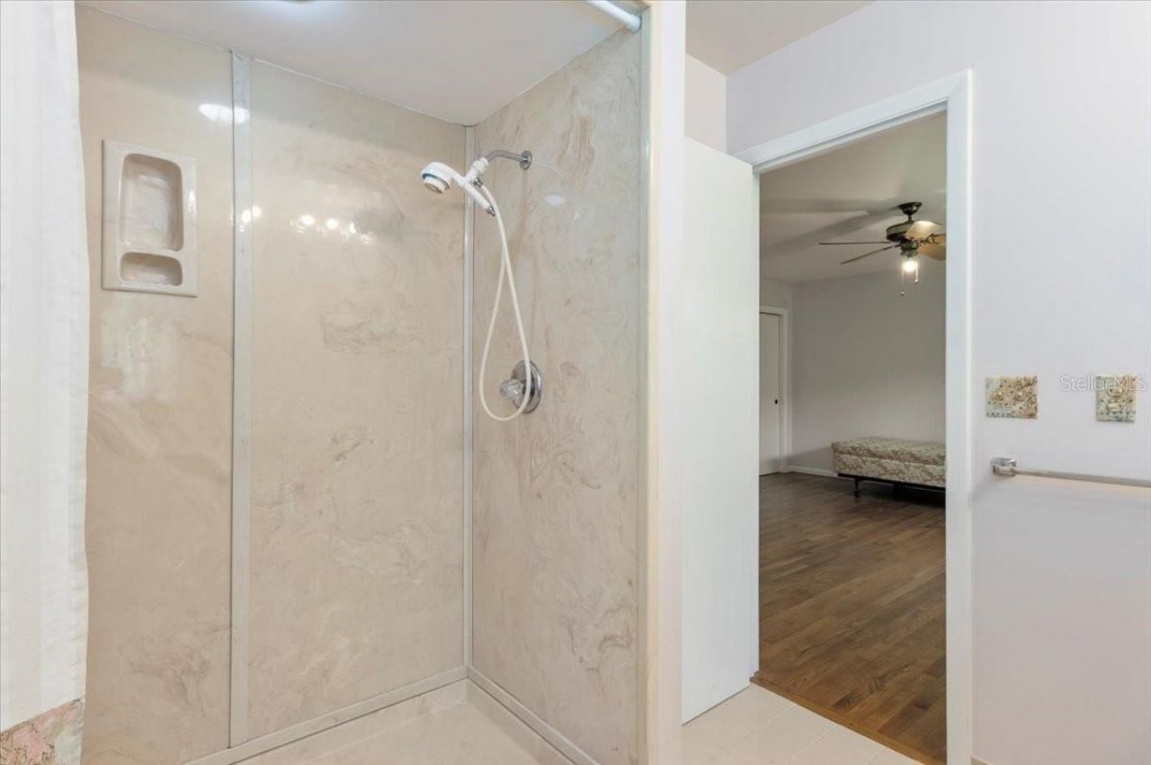 1541 Flower Drive, Sarasota, FL 34239 Photo