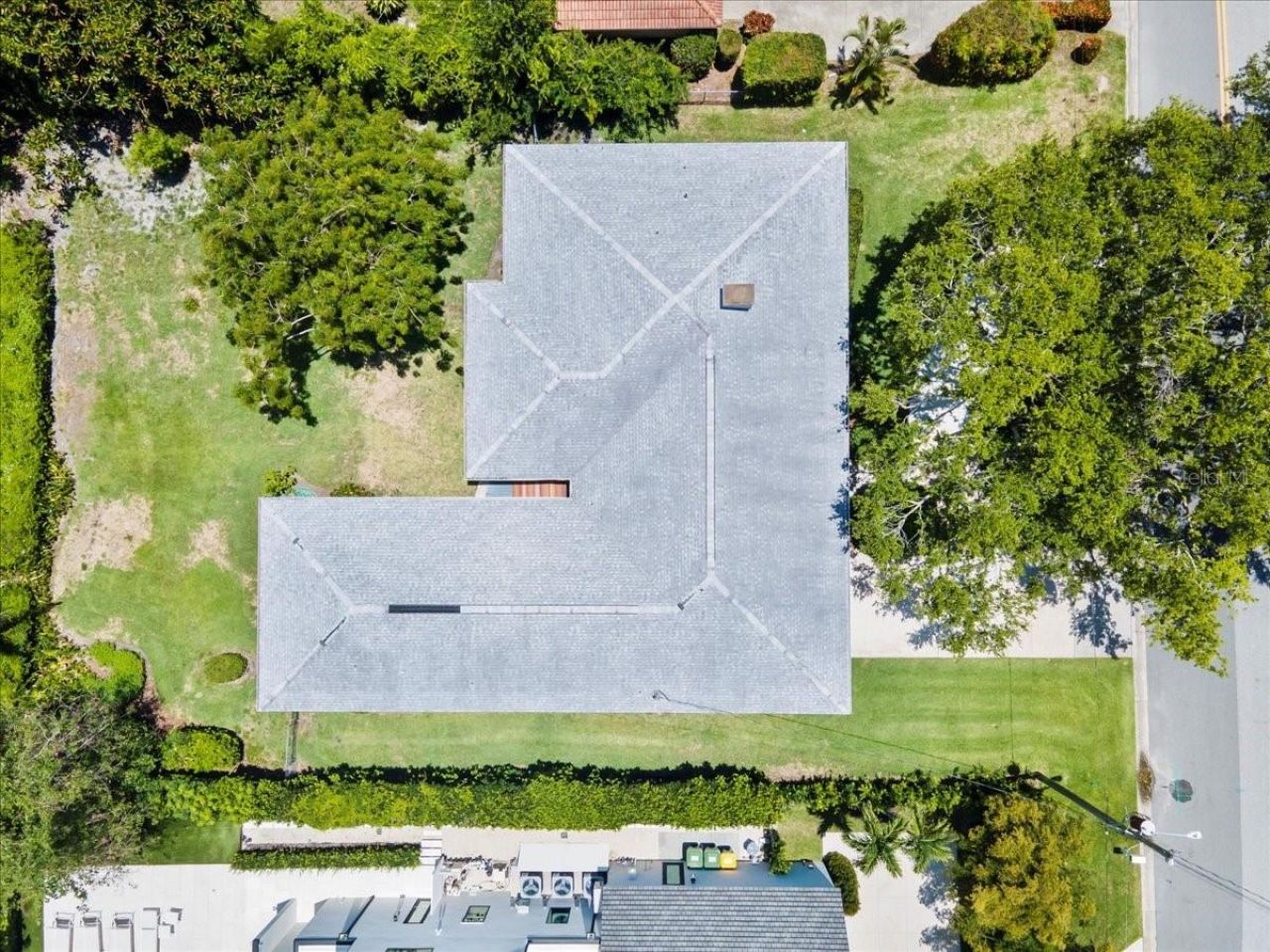 1541 Flower Drive, Sarasota, FL 34239 Photo