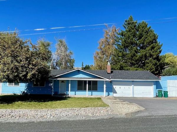 5817 Alva Avenue, Klamath Falls, OR 97603
