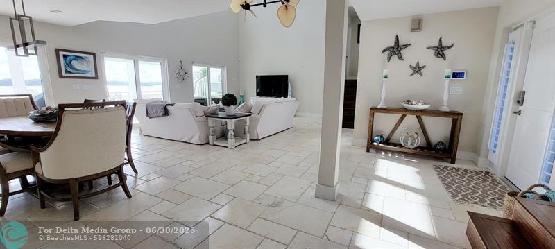 101 Windy Point Circle, Marathon, FL 33050 Photo