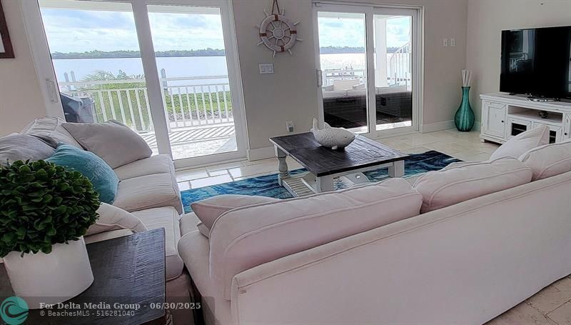 101 Windy Point Circle, Marathon, FL 33050 Photo