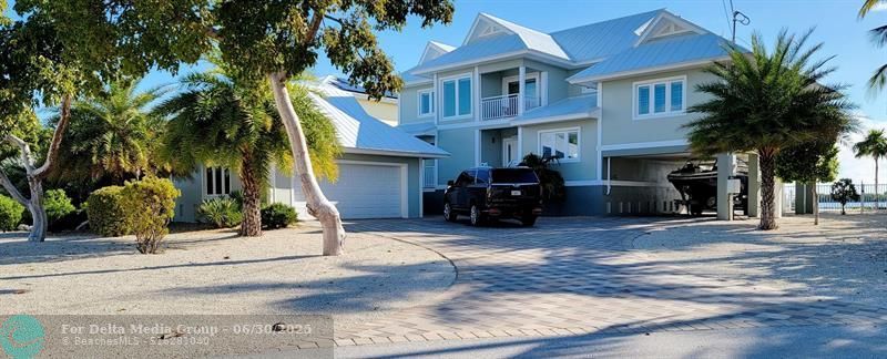 101 Windy Point Circle, Marathon, FL 33050 Photo