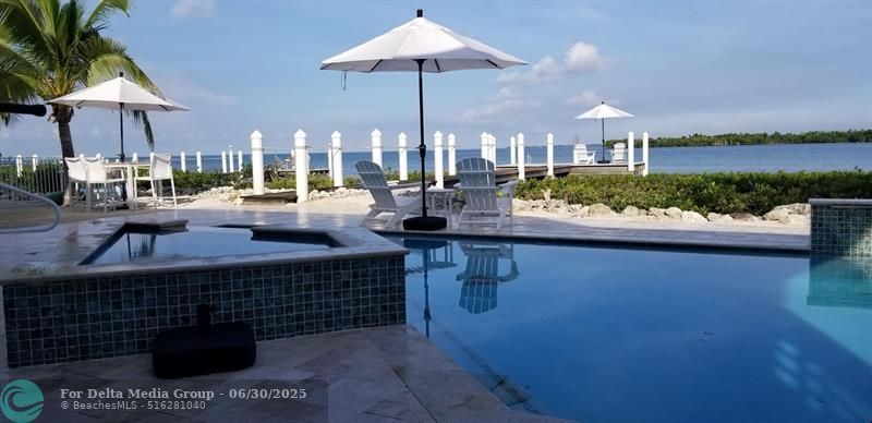 101 Windy Point Circle, Marathon, FL 33050 Photo