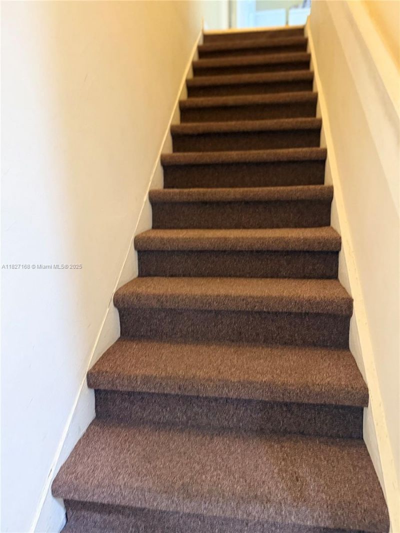 9365 Fontainebleau, Unit E236, Miami, FL 33172 Photo