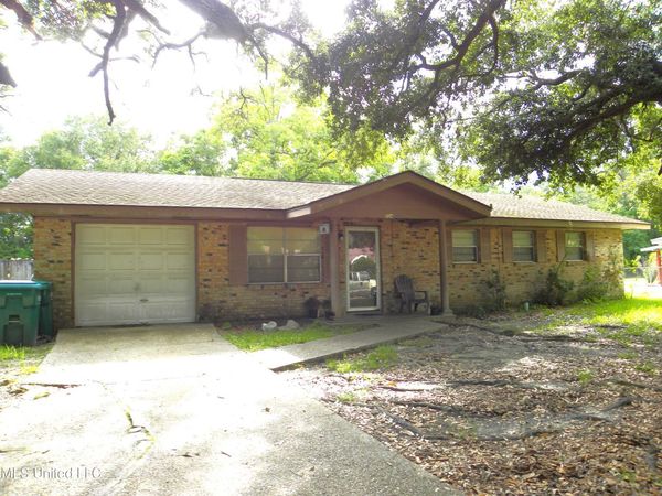 504 Harvey Avenue, Gulfport, MS 39503