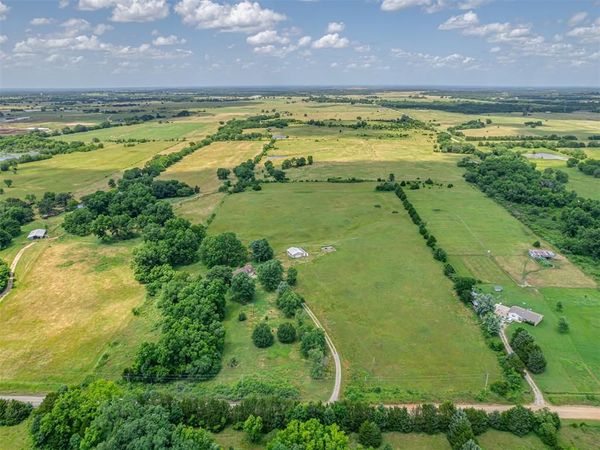 356818 E 1070 Road, Prague, OK 74864