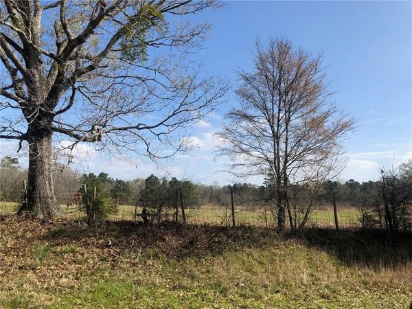 305 HWY 454 Highway, Pineville, LA 71360