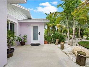 1210 BAY PALM BOULEVARD, INDIAN ROCKS BEACH, FL 33785
