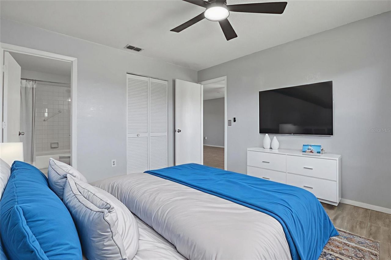 25100 Sandhill Boulevard, Unit V202, Punta Gorda, FL 33983 Photo