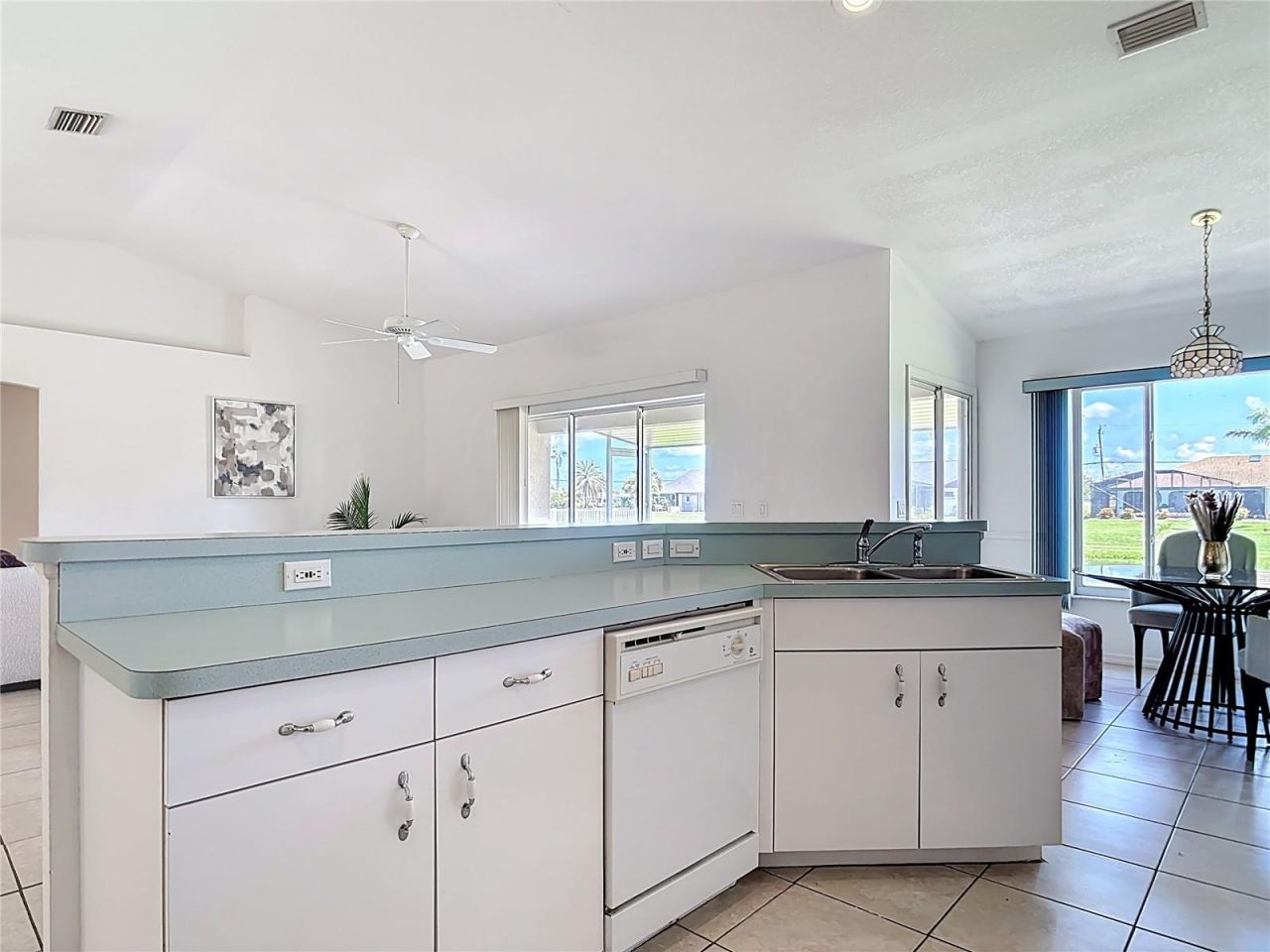 104 Mark Twain Lane, Rotonda West, FL 33947 Photo