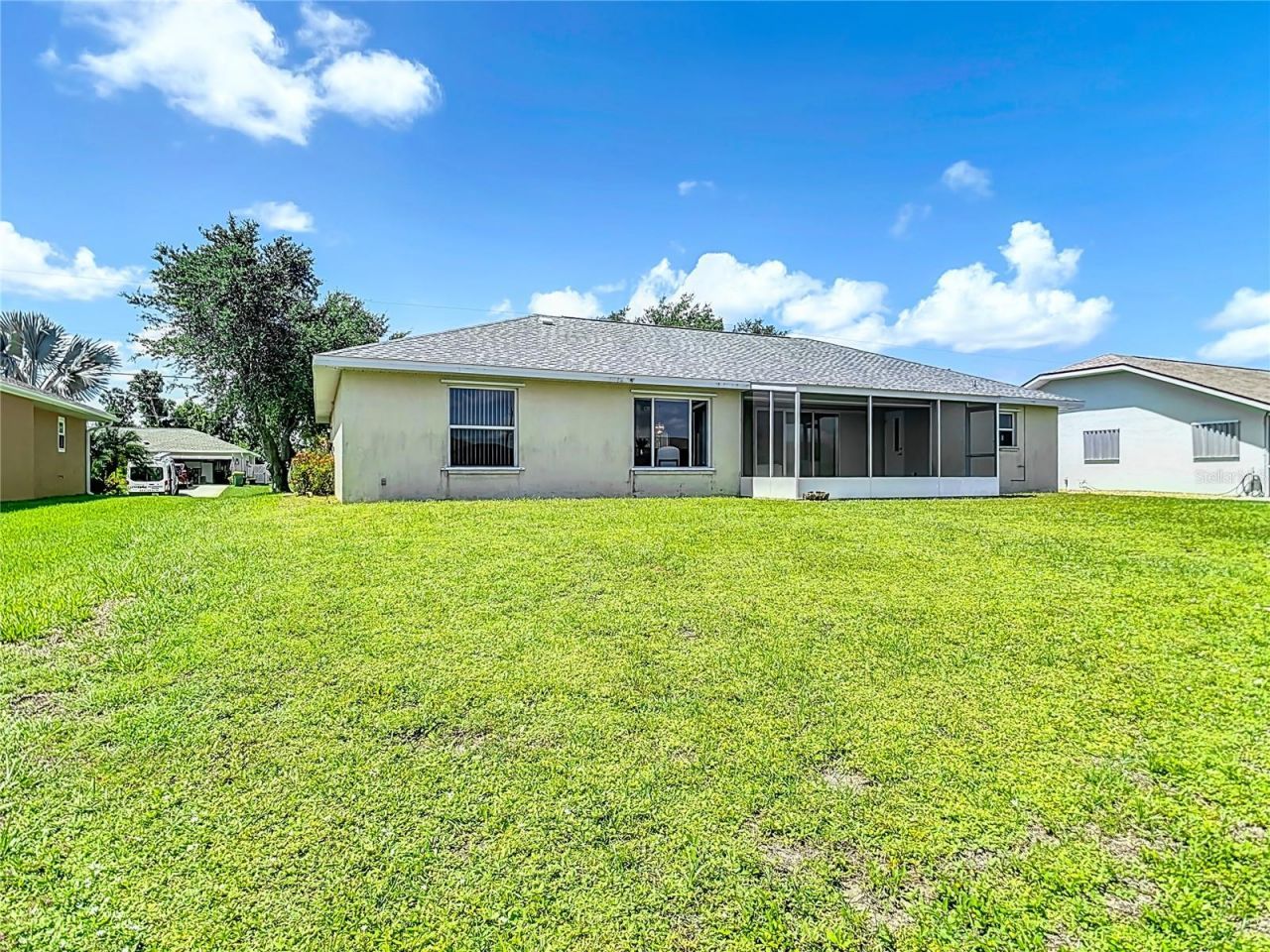 104 Mark Twain Lane, Rotonda West, FL 33947 Photo