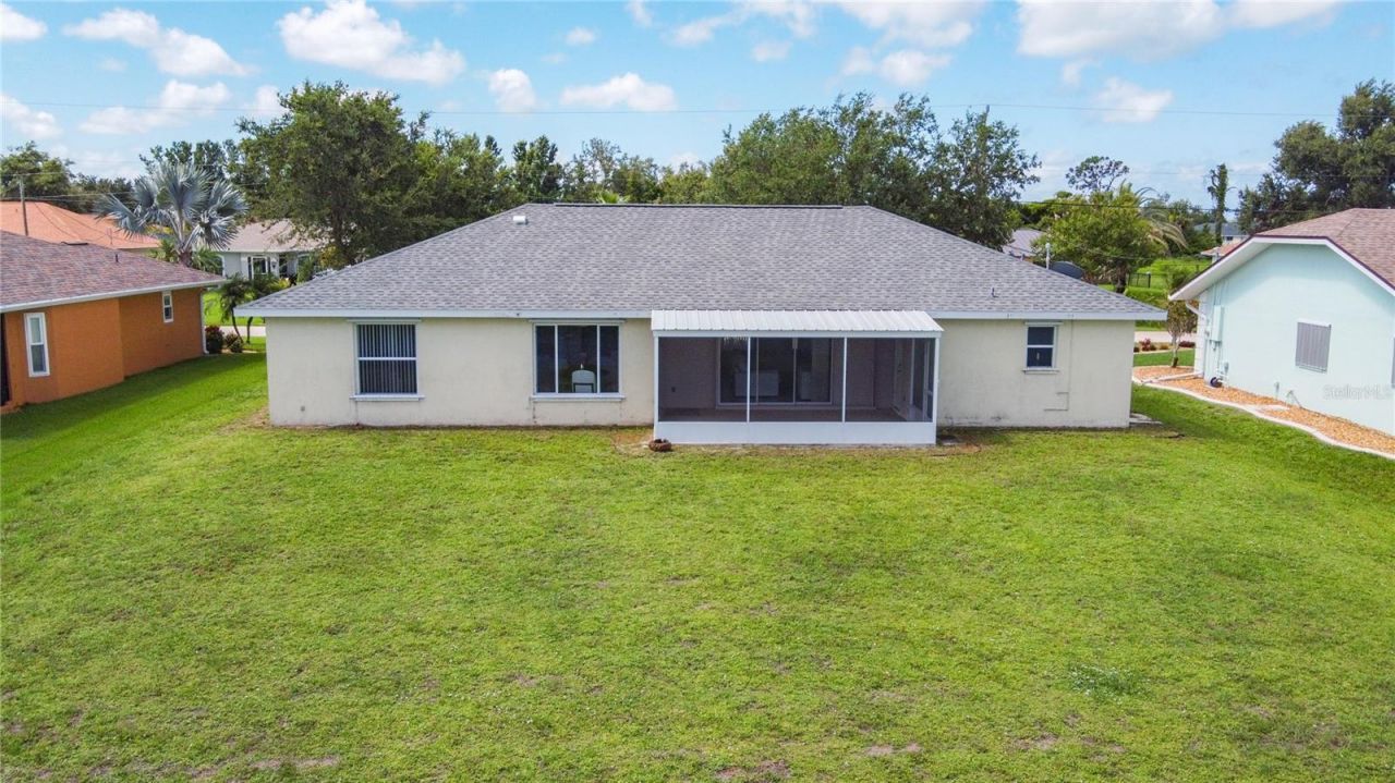 104 Mark Twain Lane, Rotonda West, FL 33947 Photo
