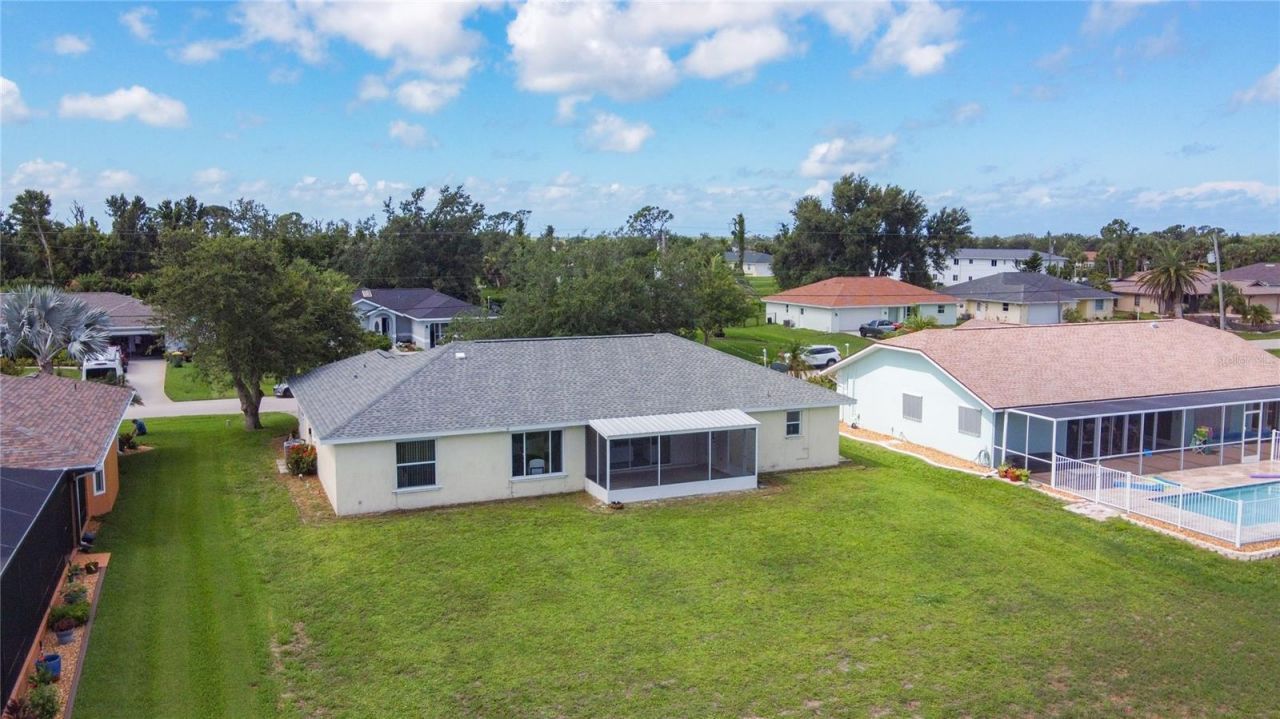 104 Mark Twain Lane, Rotonda West, FL 33947 Photo
