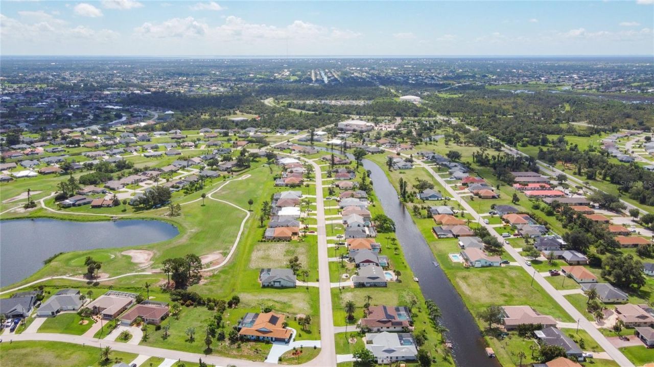 104 Mark Twain Lane, Rotonda West, FL 33947 Photo