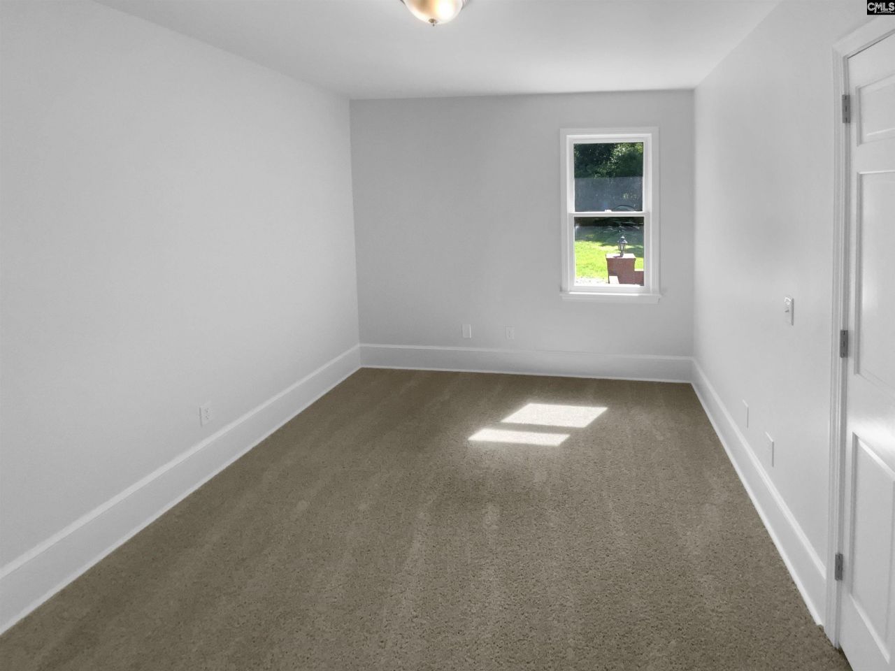 129 Ridgecrest Drive Photo 5