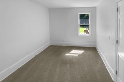 129 Ridgecrest Drive photo 4