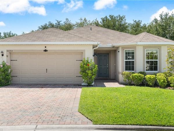 10353 Silver Pond LN, LEHIGH ACRES, FL 33936