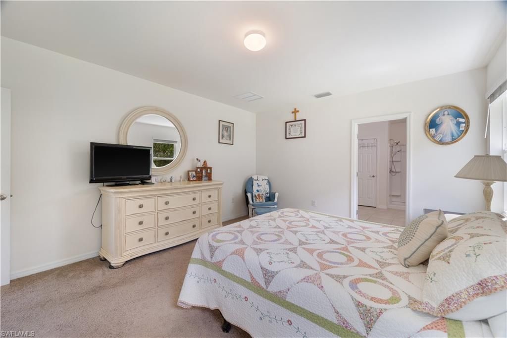 10353 Silver Pond Ln, Lehigh Acres, FL 33936 Photo