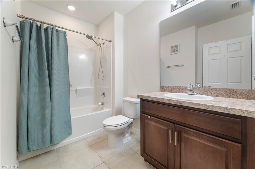 10353 Silver Pond Ln, Lehigh Acres, FL 33936 Photo