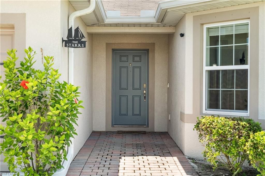 10353 Silver Pond Ln, Lehigh Acres, FL 33936 Photo