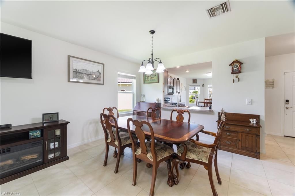 10353 Silver Pond Ln, Lehigh Acres, FL 33936 Photo