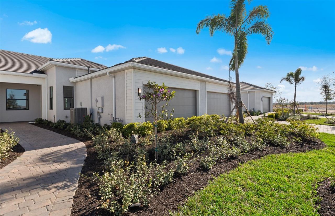 18730 Indian Rock Place, Lakewood Ranch, FL 34211 Photo