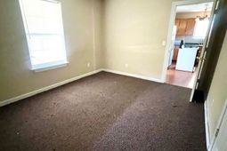 113 Gospel Lane photo 4