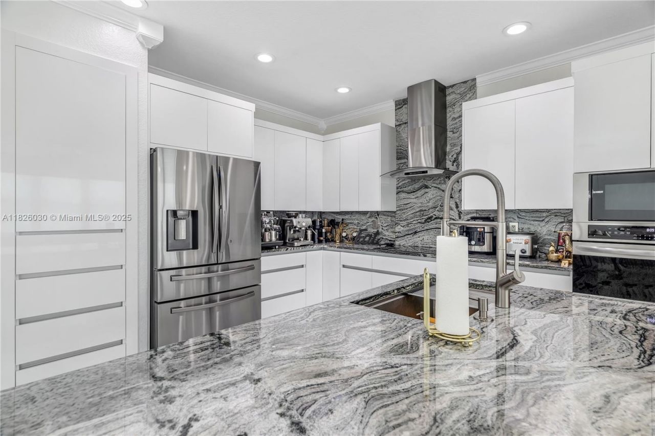 16488 SW 30th St, Miramar, FL 33027 Photo