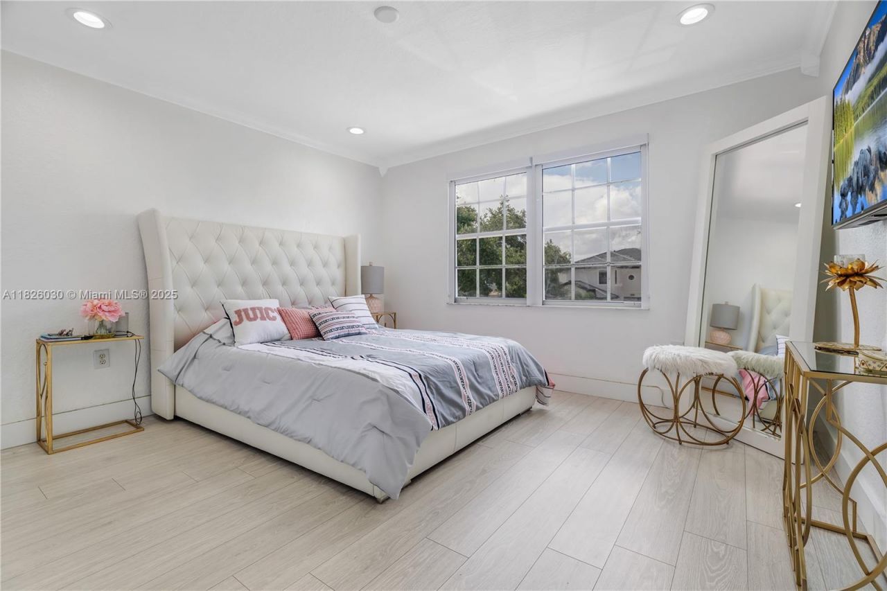 16488 SW 30th St, Miramar, FL 33027 Photo