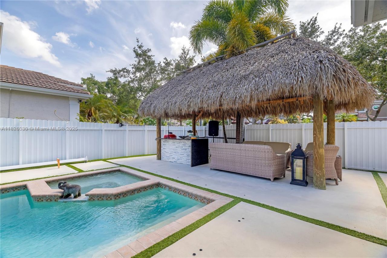 16488 SW 30th St, Miramar, FL 33027 Photo