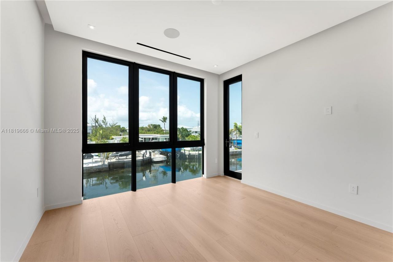 301 Buttonwood Cir #a, Key Largo, FL 33037 Photo