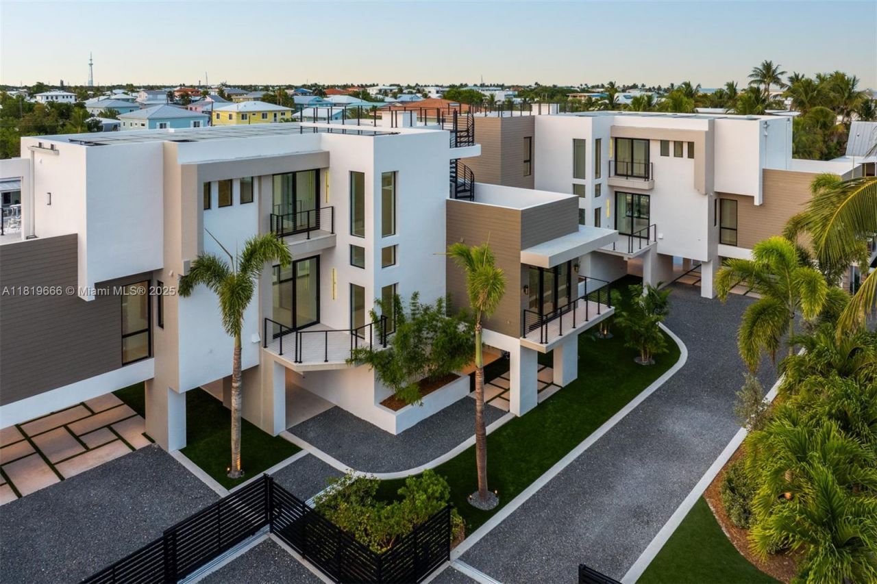 301 Buttonwood Cir #a, Key Largo, FL 33037 Photo