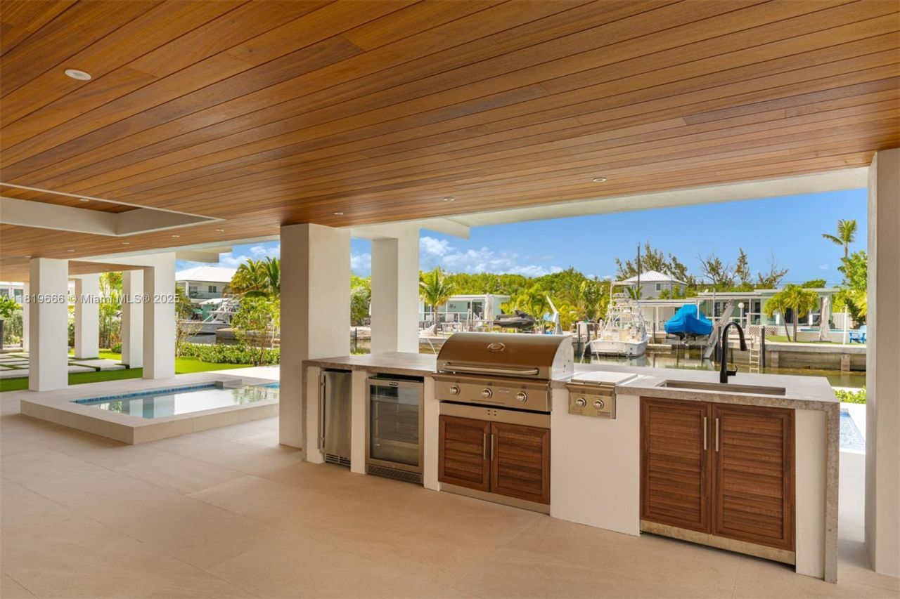 301 Buttonwood Cir #a, Key Largo, FL 33037 Photo