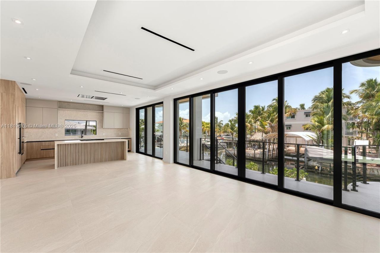 301 Buttonwood Cir #b, Key Largo, FL 33037 Photo