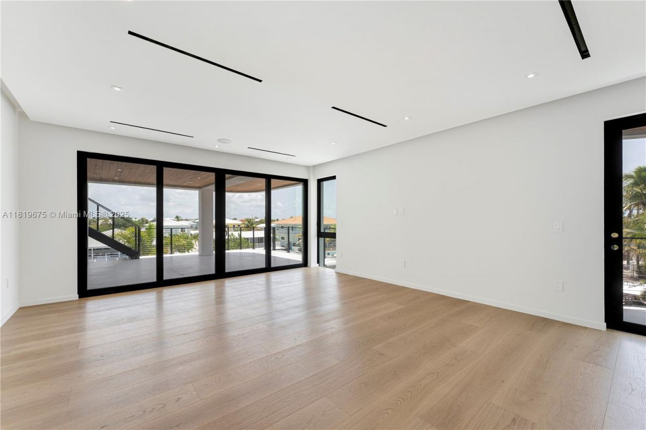 301 Buttonwood Cir #b, Key Largo, FL 33037 Photo