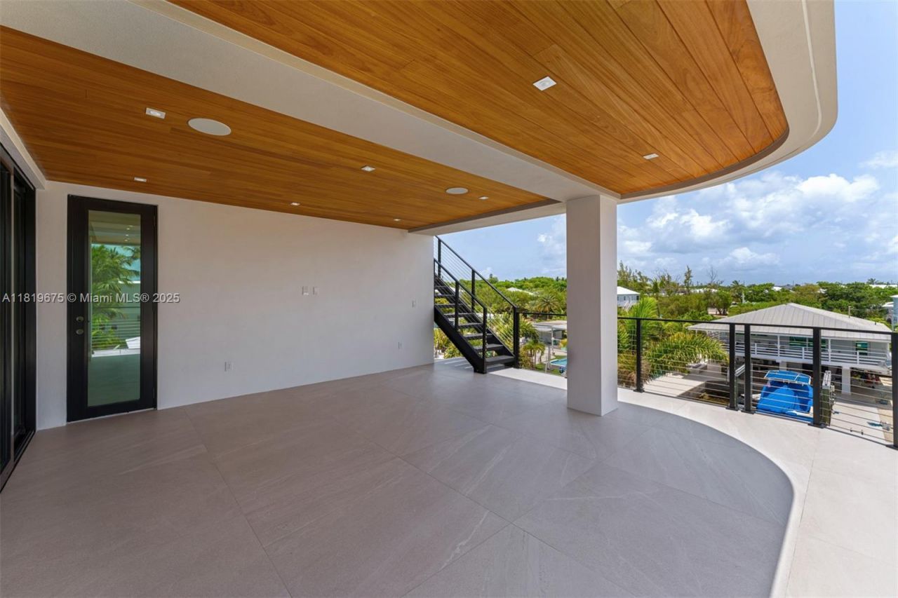 301 Buttonwood Cir #b, Key Largo, FL 33037 Photo