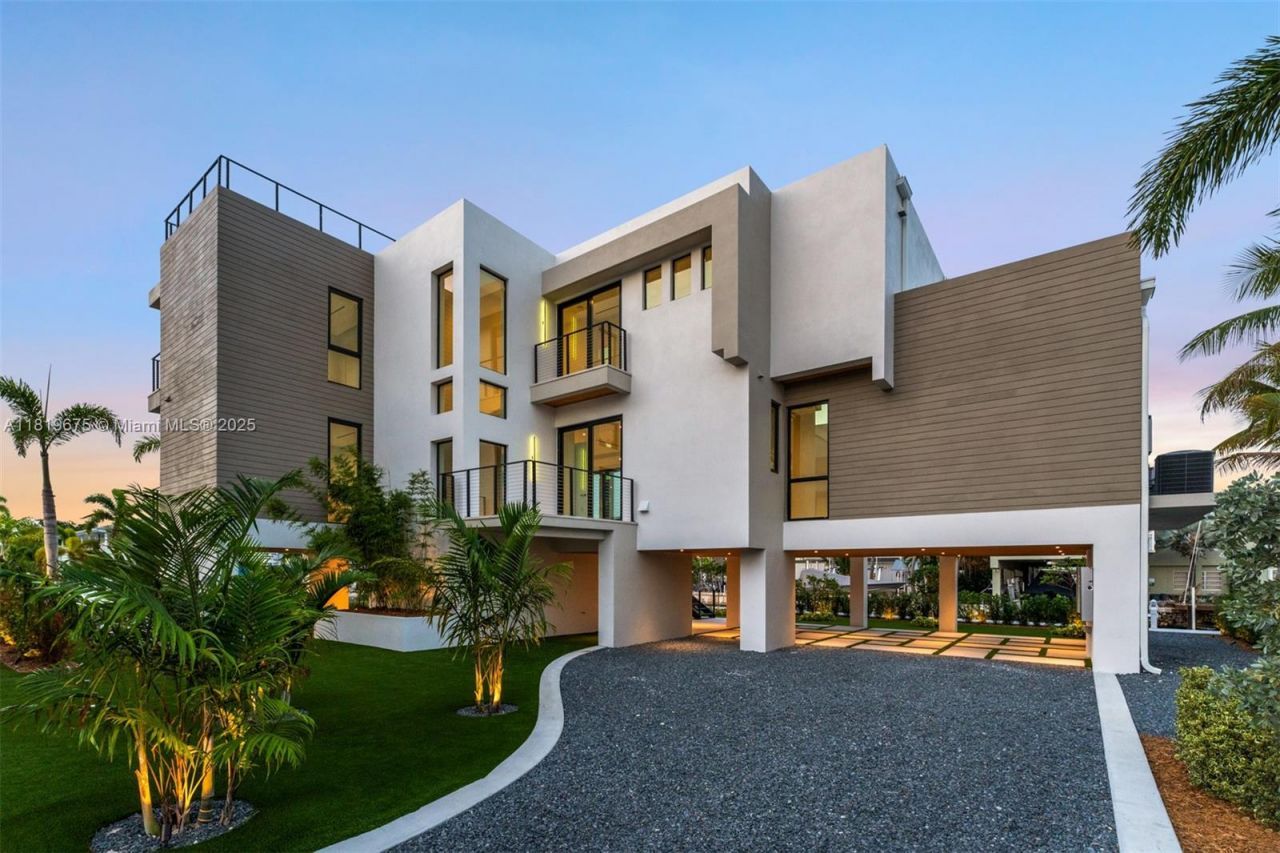 301 Buttonwood Cir #b, Key Largo, FL 33037 Photo