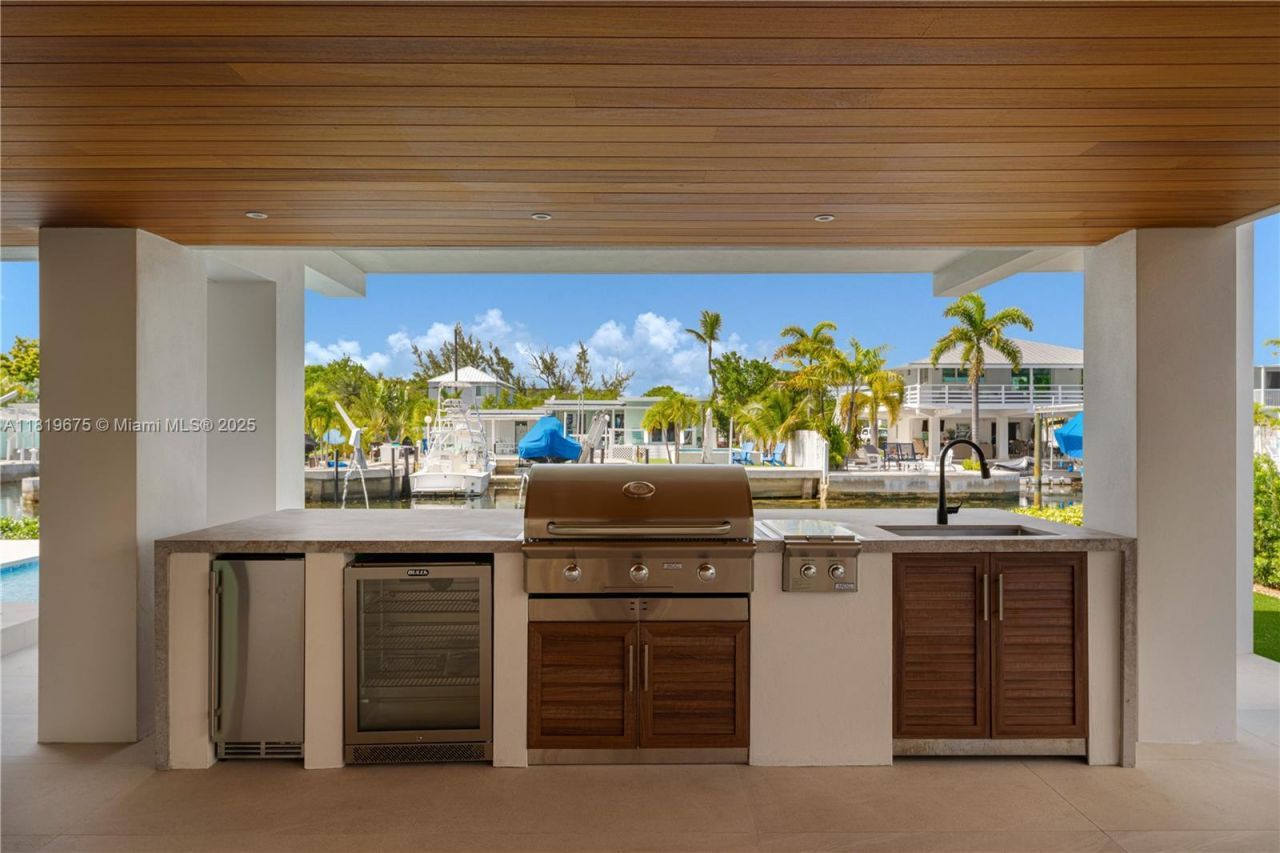 301 Buttonwood Cir #b, Key Largo, FL 33037 Photo