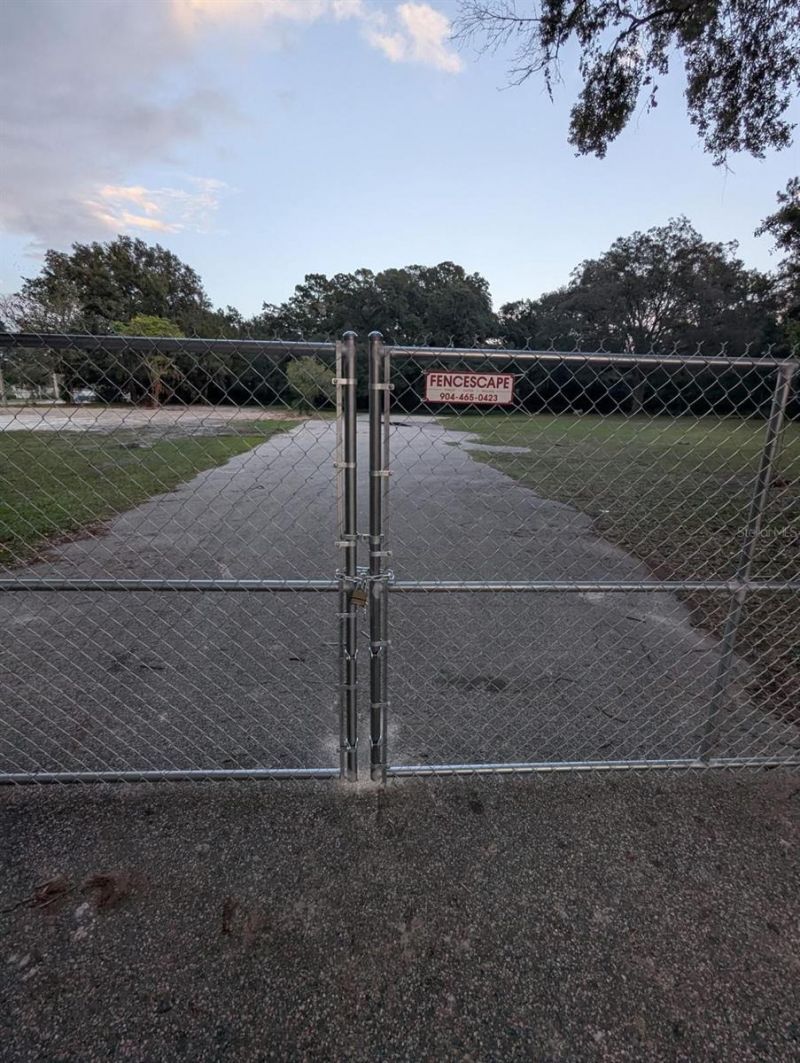 4900 Baymeadows Road, Jacksonville, FL 32217 Photo