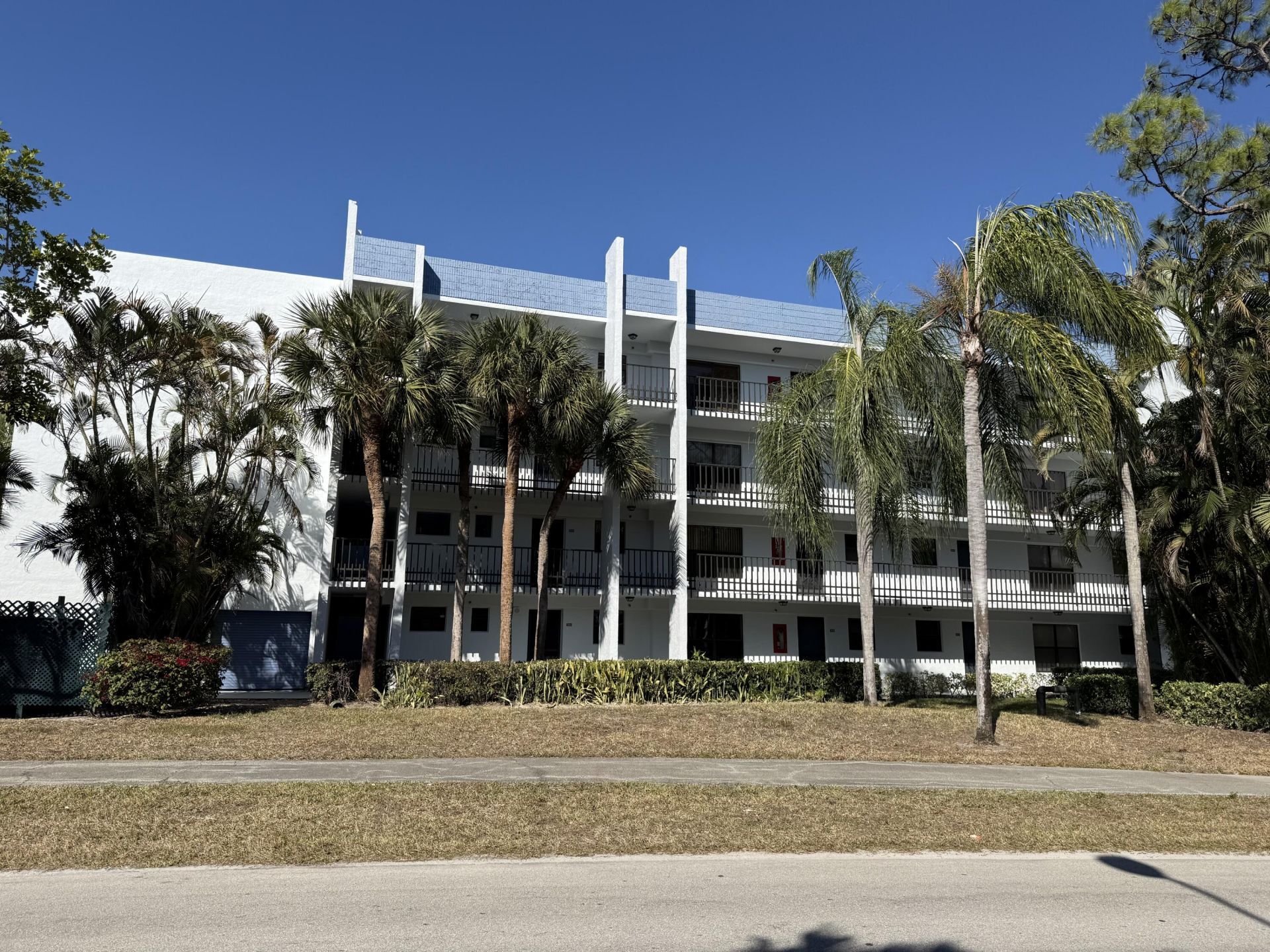 4760 Lucerne Lakes Boulevard, Unit 206, Lake Worth, FL 33467 Photo